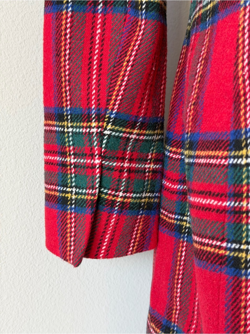Venus Red Tartan Plaid Fitted Double-Breasted Longline Blazer Jacket - 8 - Picture 5 of 15
